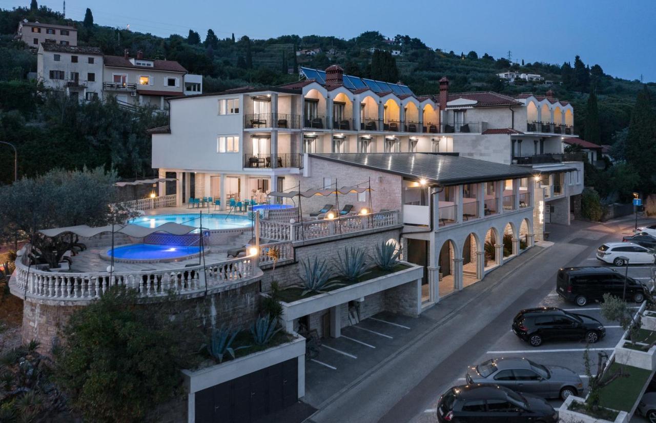 Hotel Tomi Portorož Exterior foto